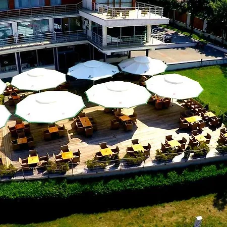 Marina Diana Szálloda Białobrzegi