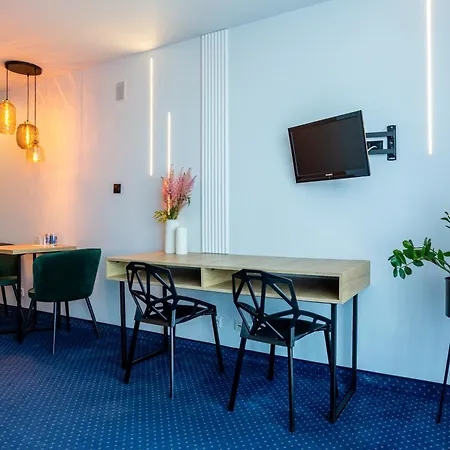 Marina Diana Hotel Bialobrzegi (Legionowo)