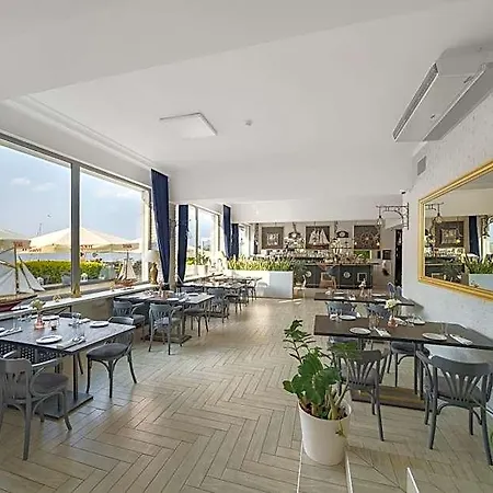 Hotel Marina Diana Białobrzegi