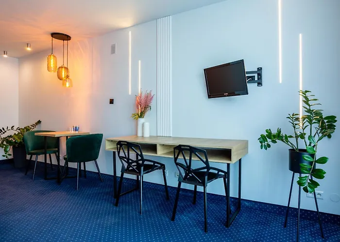 Marina Diana Hotel Bialobrzegi (Legionowo)